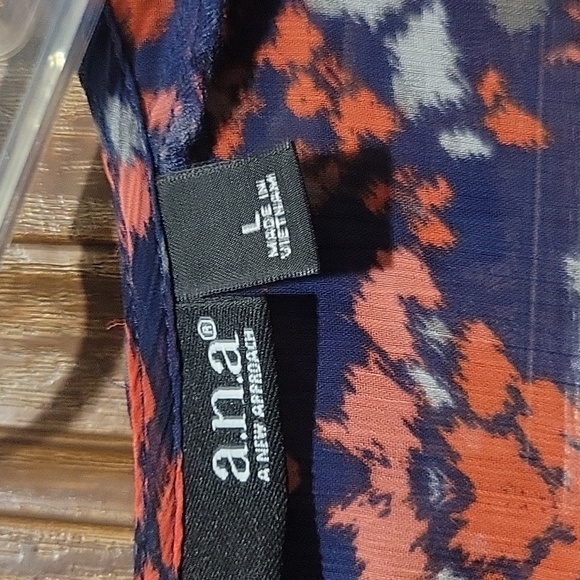 Ana size large  sheer sleeveless top. - Picture 3 of 8